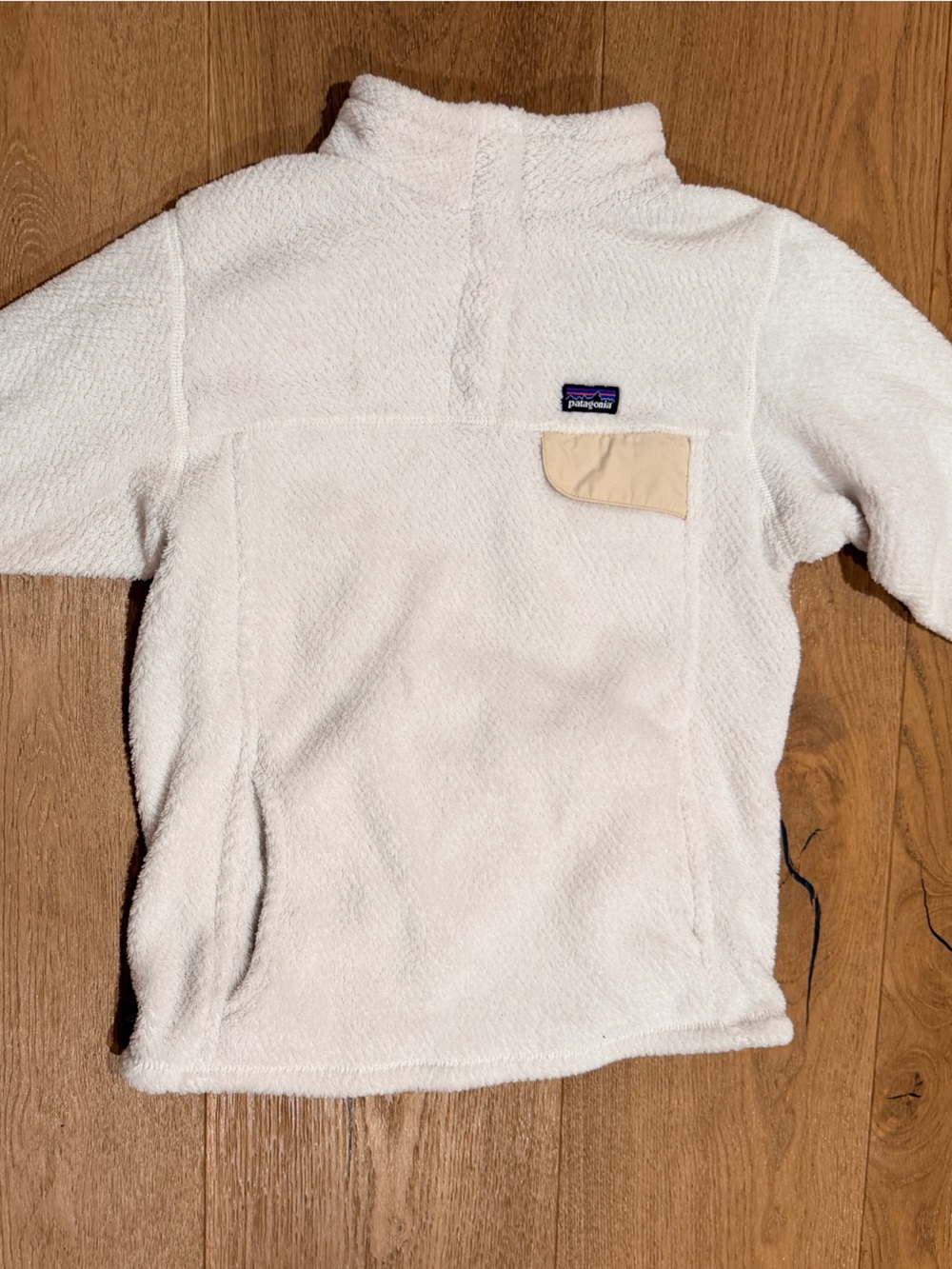 Patagonia Cream Sherpa Pullover with Tan Pocket Accent